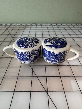 Vintage Blue Willow Salt Pepper Shakers Mini Mug Handle Transferware